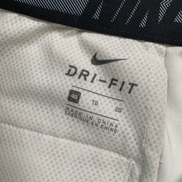 Nike Golf Shorts Mens 40 Beige Dri Fit Flex Core Standard Fit Flex Waistband - Picture 4 of 12